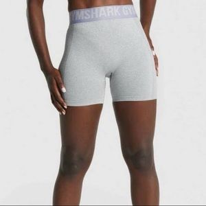 GYMSHARK flex shorts